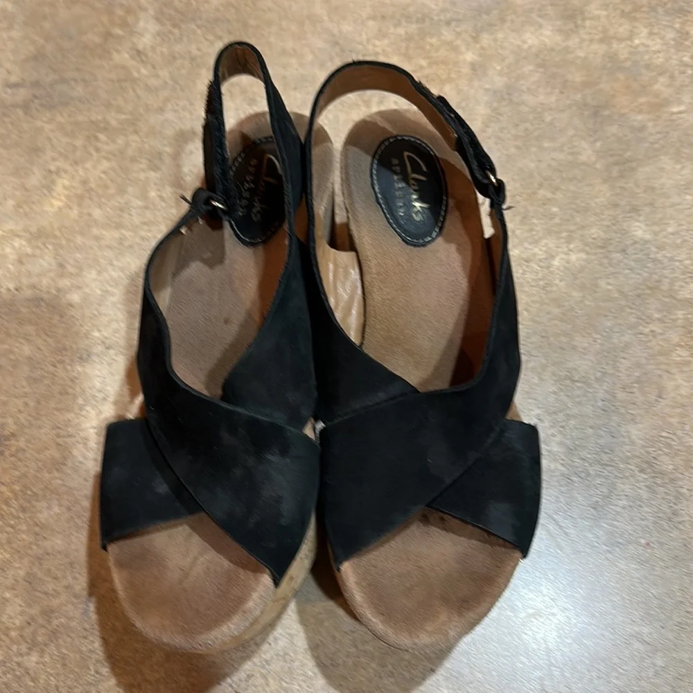 Women’s Clark sandals, size 7